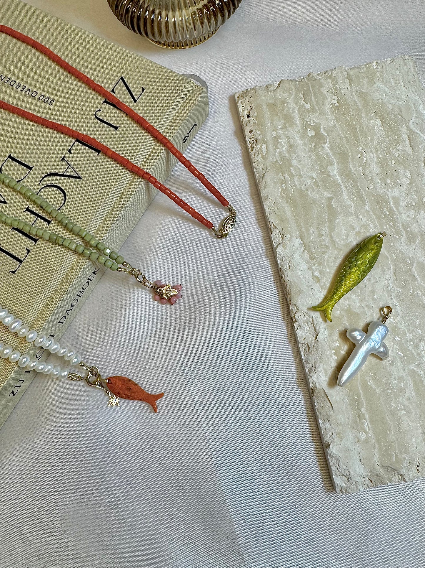 Fish pendant in green XL