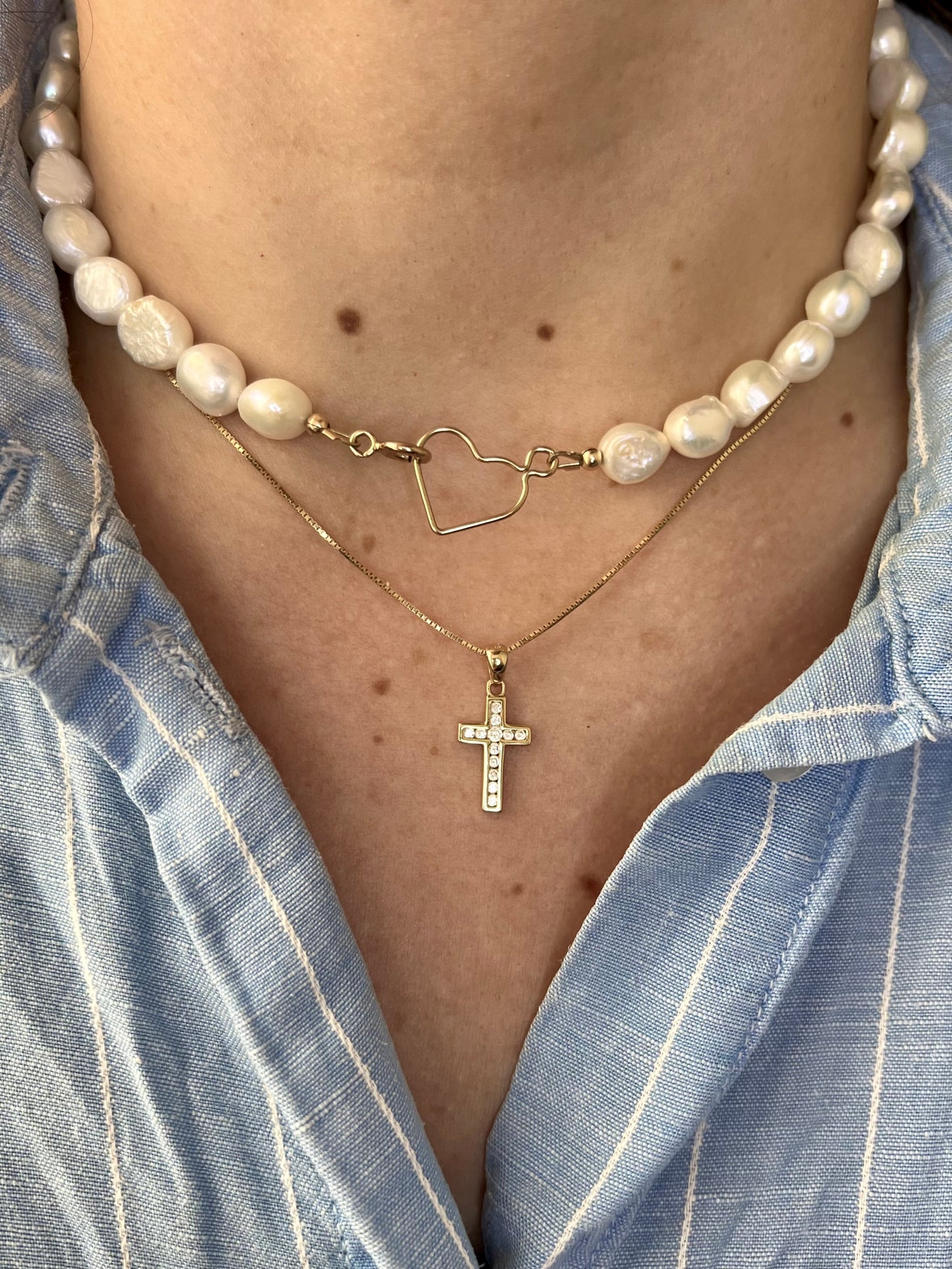 Full inlaid zirconia cross 14K gold
