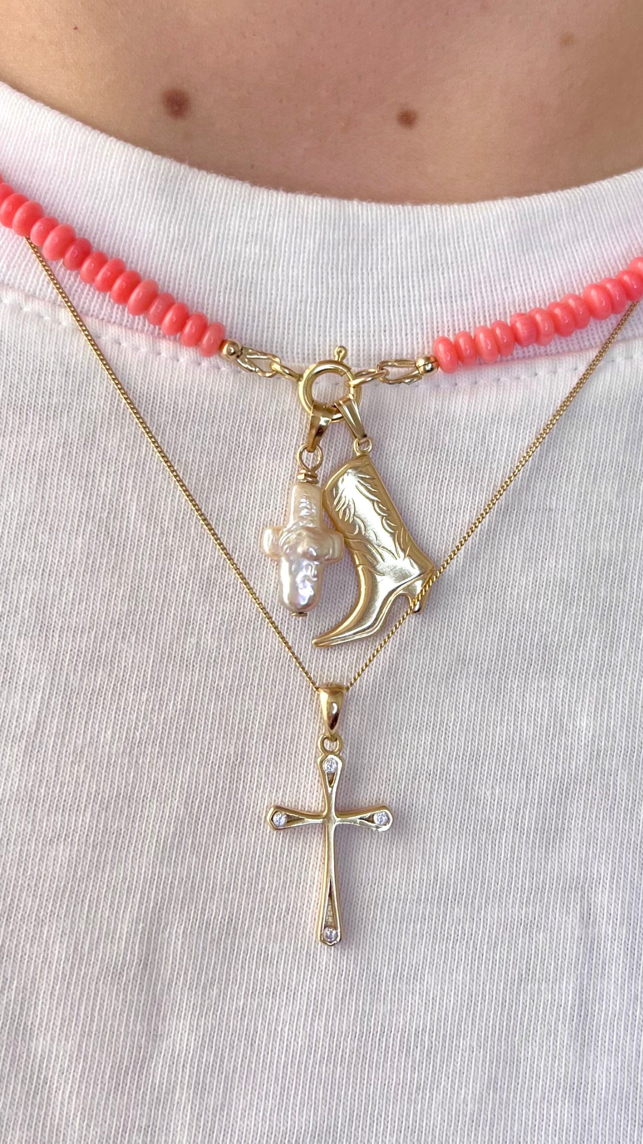 Pearl cross cross small