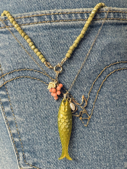 Fish pendant in green XL